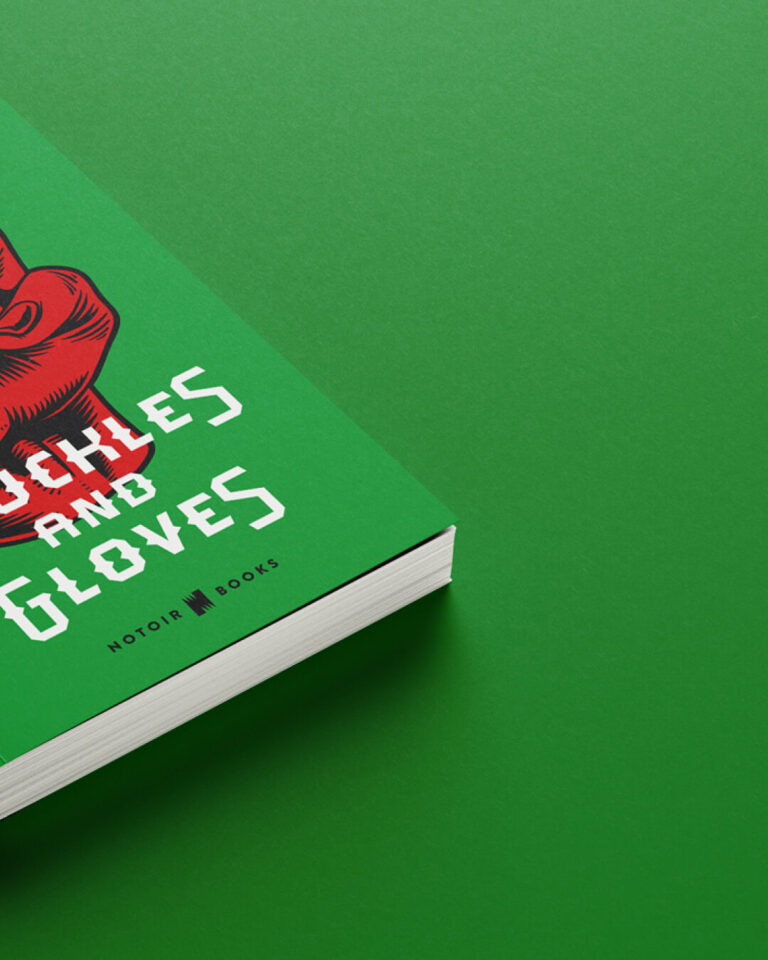 Knuckles & Gloves — beeld 13